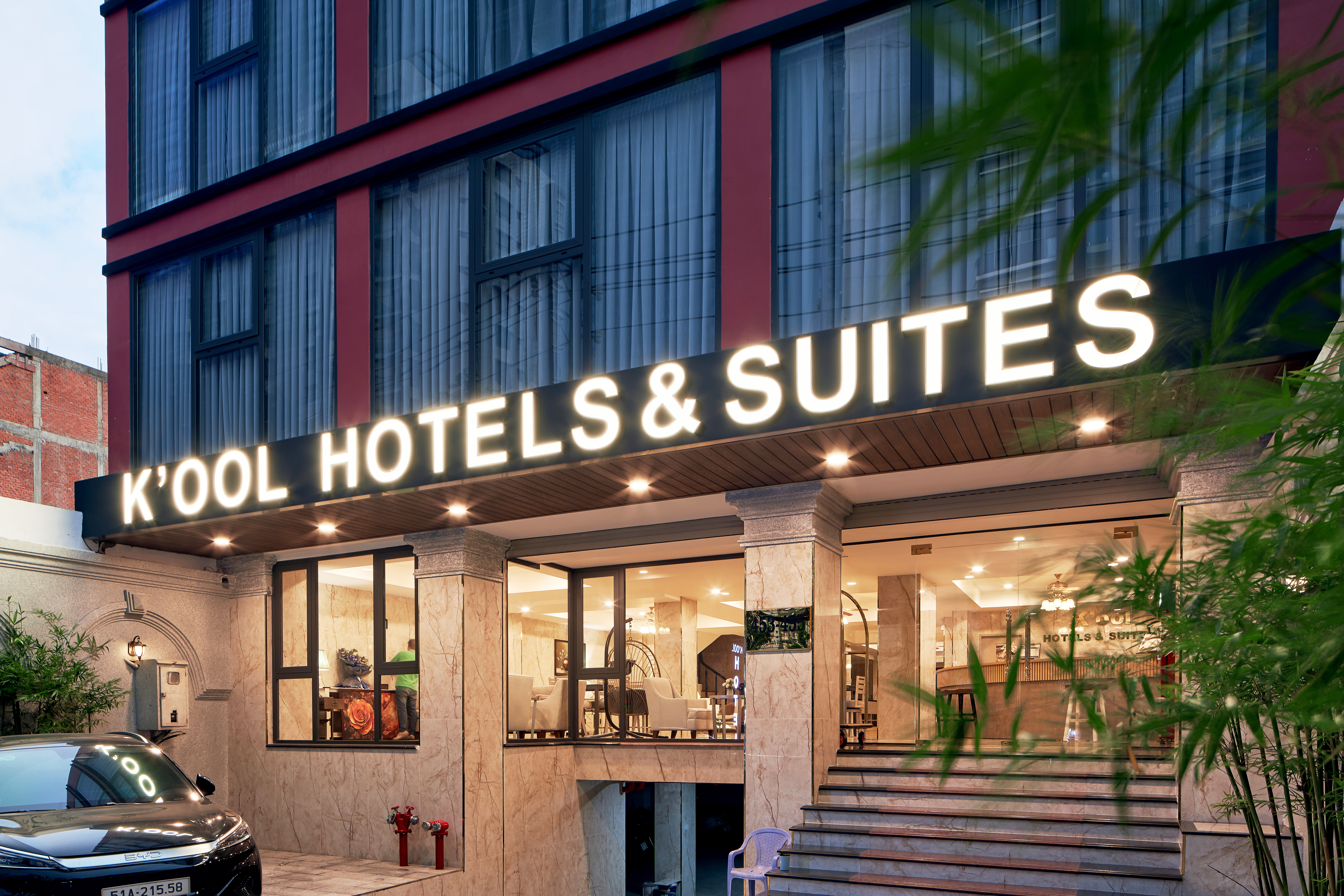 K'OOL HOTELS & SUITES